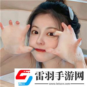 將荔枝一顆一顆的推進(jìn)