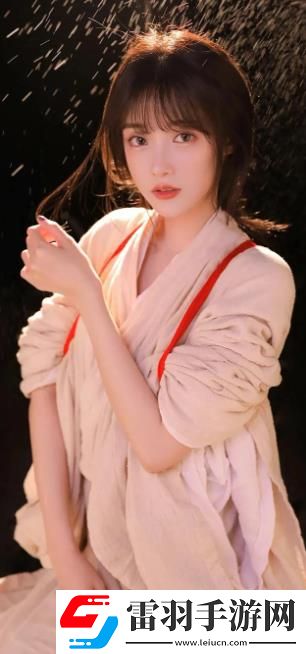 剛開始拒絕后來慢慢接受視頻：構(gòu)建引人入勝的視頻劇情，揭示人性的真實(shí)一面！