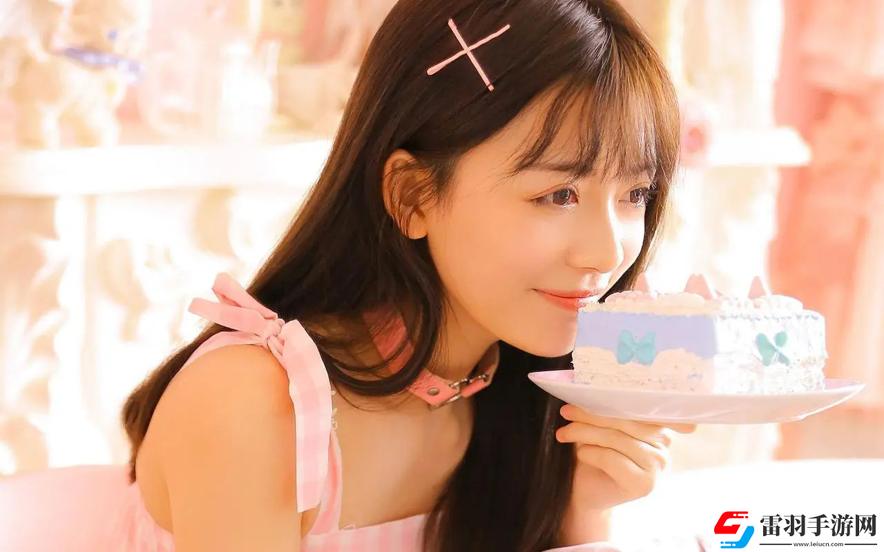 婀娜少女羞歲月無憂愁云裳：揭示青春的美麗與煩惱——少女匆匆歲月實(shí)錄！