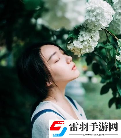 小洞需要大肉腸