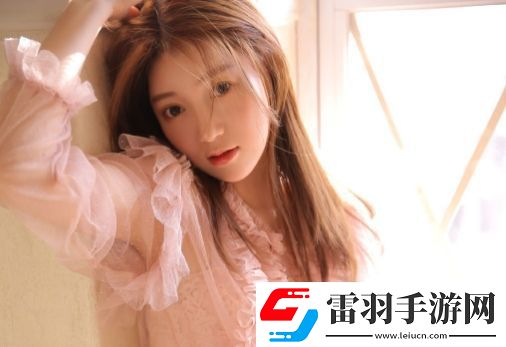 逛街時(shí)突然按下按鈕