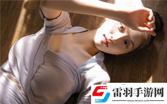 女主穿越進18游戲NPC