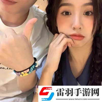 2022超甜情侶頭像一人一半超好看距離不是問題相向而行才是關(guān)鍵