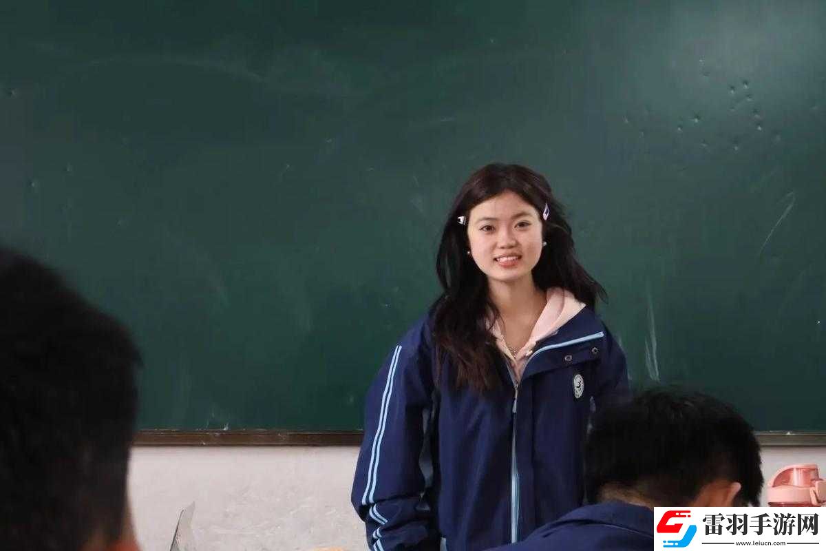 班長(zhǎng)課上突然打開(kāi)開(kāi)關(guān)