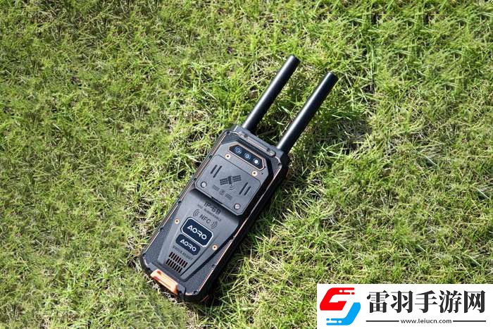 永不失聯(lián)！遨游雙衛(wèi)星三防手機(jī)成為高效應(yīng)急關(guān)鍵所在