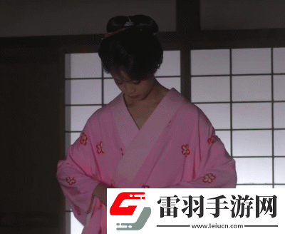 炎炎夏日再窮不能沒空調(diào)妹子驚嘆你連風油精都不如