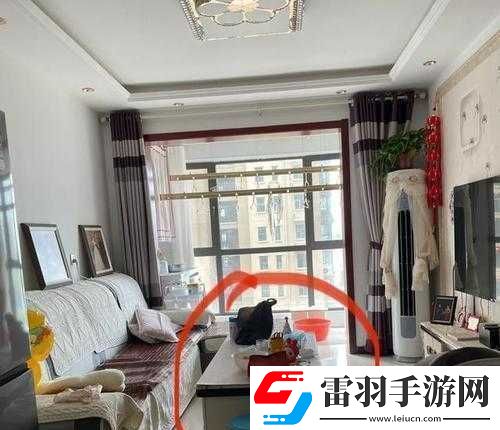 九個(gè)裝修工人把我放在茶幾上