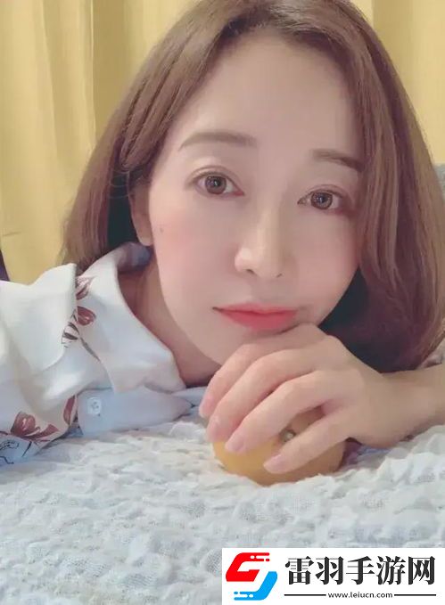 內(nèi)田桃子是誰(shuí)這位日本當(dāng)紅女星的背后故事