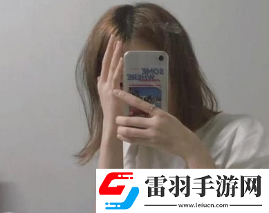干凈溫柔的女生網(wǎng)名四個(gè)字像夢一場