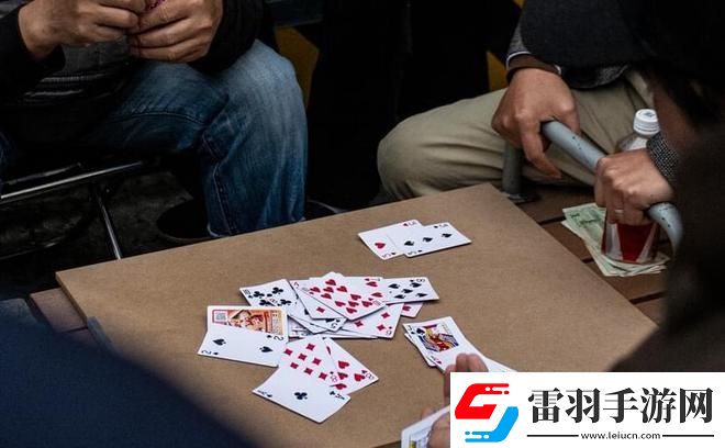 免費(fèi)下載撲克牌又疼又叫全程視頻軟件開啟全新觀影體驗(yàn)