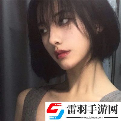 最新版高顏值好看的短發(fā)女生頭像小清新相比于喜歡你我想我應該先愛自己