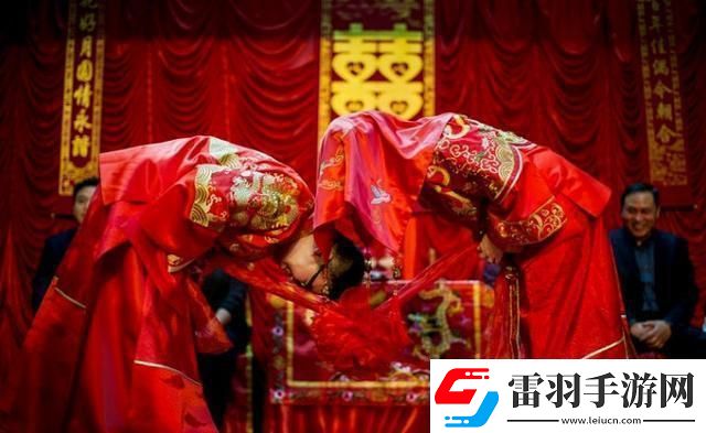 “男海茫?？萍紟p峰！‘何處不紅塵’的瘋狂時(shí)代”