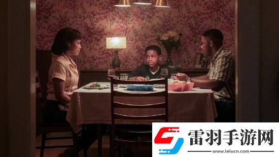 小丑回魂前傳劇首曝片名劇照