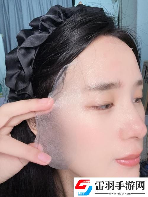 雙層面膜潮背后自嘲式幽默下的科技圈鬧劇