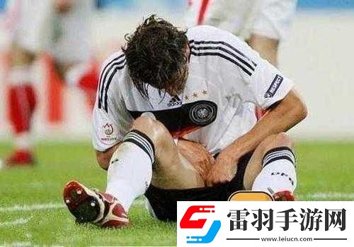 開會時躲在桌子下運動