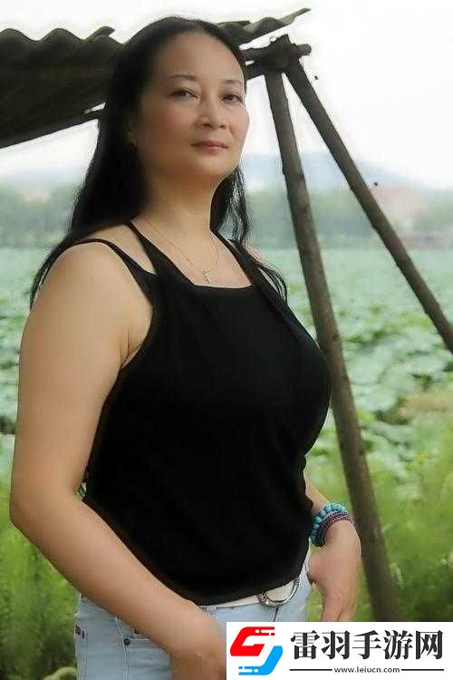 肥熟老婦