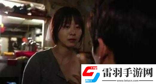 火辣美女私密時(shí)刻