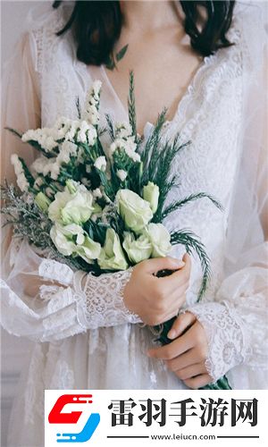 女式開襟免費(fèi)地暖高清