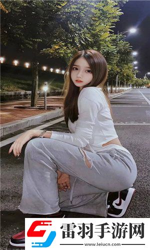 亞成成品四葉草-亞成成品四葉草免費(fèi)最新午夜免VIP版v2.3.3
