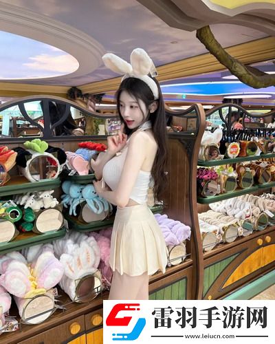 在辦公室的辦公桌下吃零食-在辦公室的辦公桌下吃零**品版v3.10.7